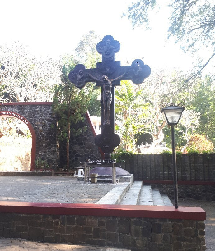 Saint Mary's Cave Sendangsono, Kulon Progo-Kulon Progo必去景点