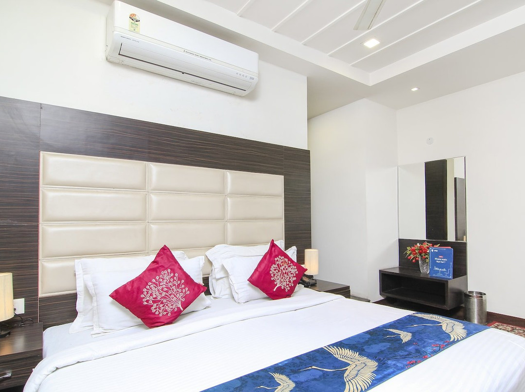 OYO 3232 Royal Inn主图