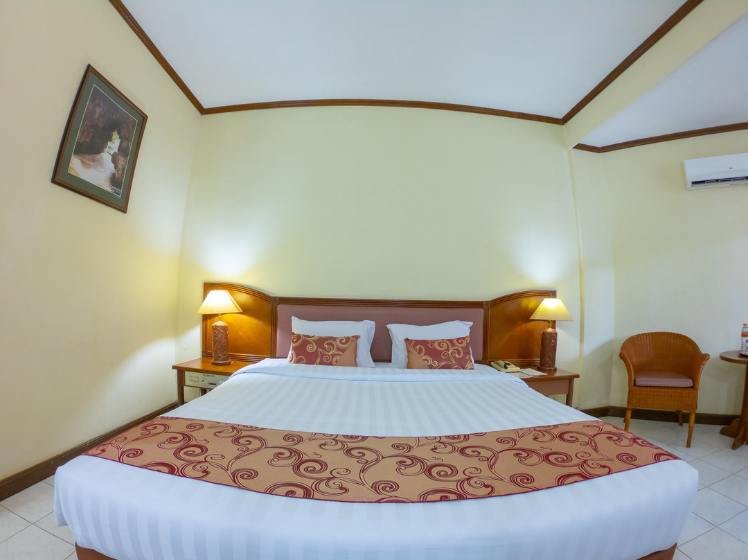 Surya Transera Beach Hotel主图