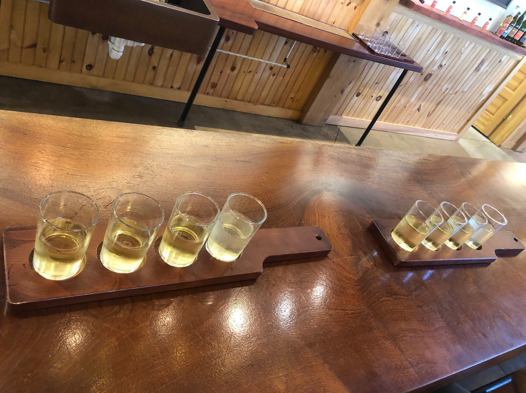 Mount Defiance Cidery & Distillery景点图片