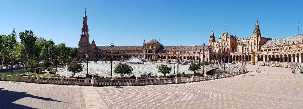 Plaza De España-萨拉戈萨省必去景点