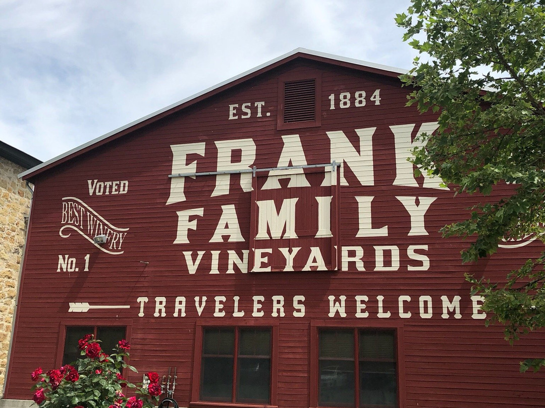 Frank Family Vineyards景点图片
