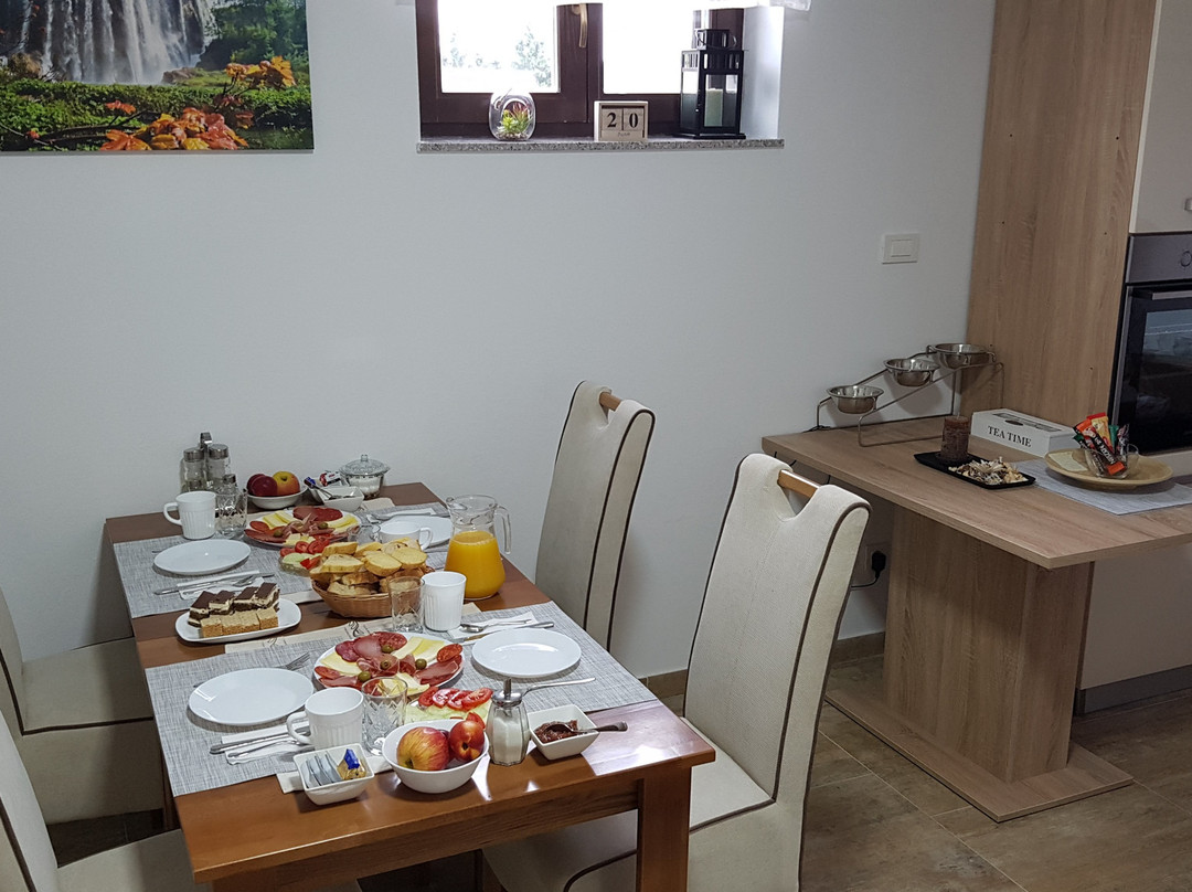 Plitvice Lakes Villa Prica主图