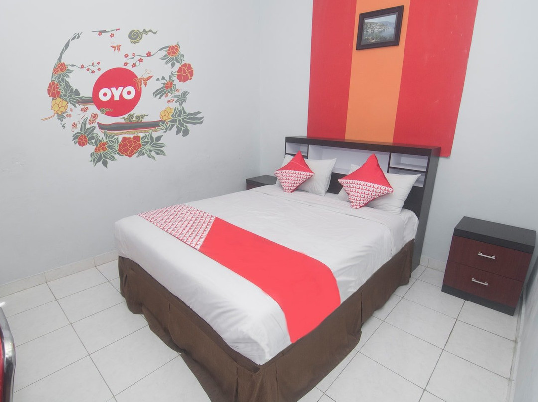 RedDoorz Plus @ Hotel Star 88主图