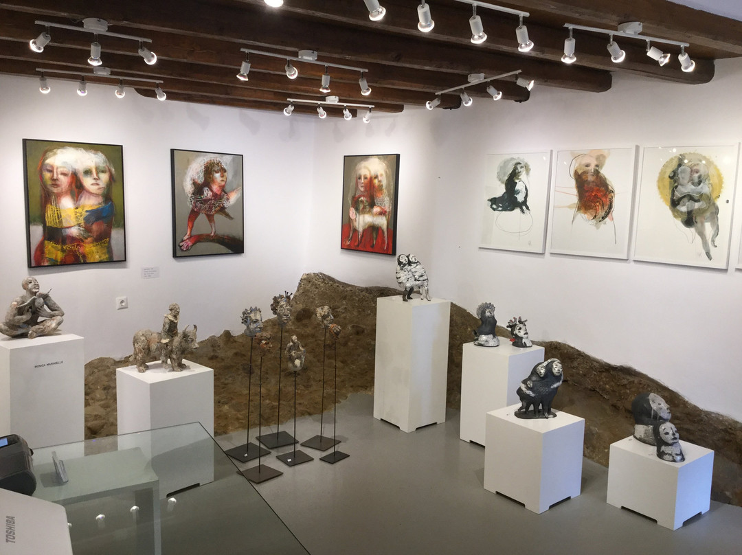 Petalouda Art Gallery景点图片