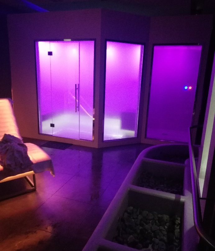 Charis Centro Benessere-洛科罗通多必去景点