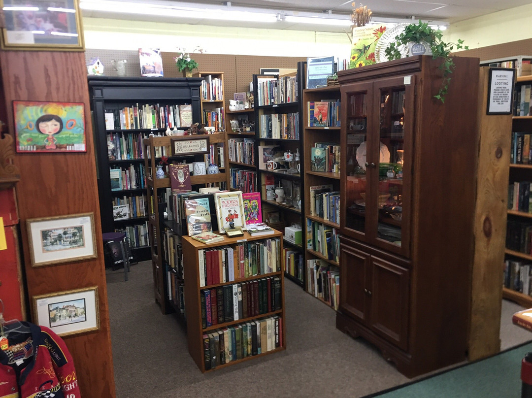 Hiawassee Antique Mall-Hiawassee必去景点