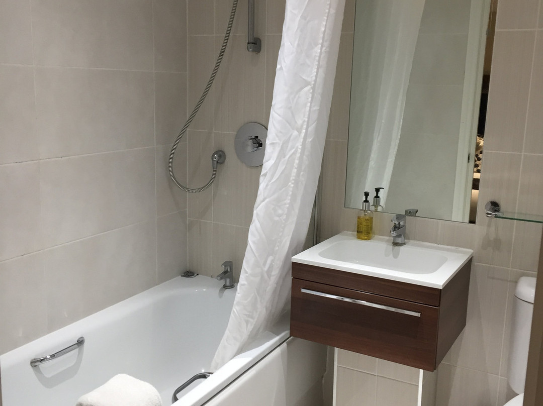 The Admiral Rodney Hotel, Eatery & Coffee House主图