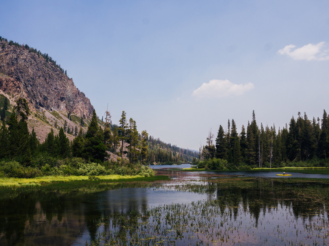 Twin Lakes Trails景点图片