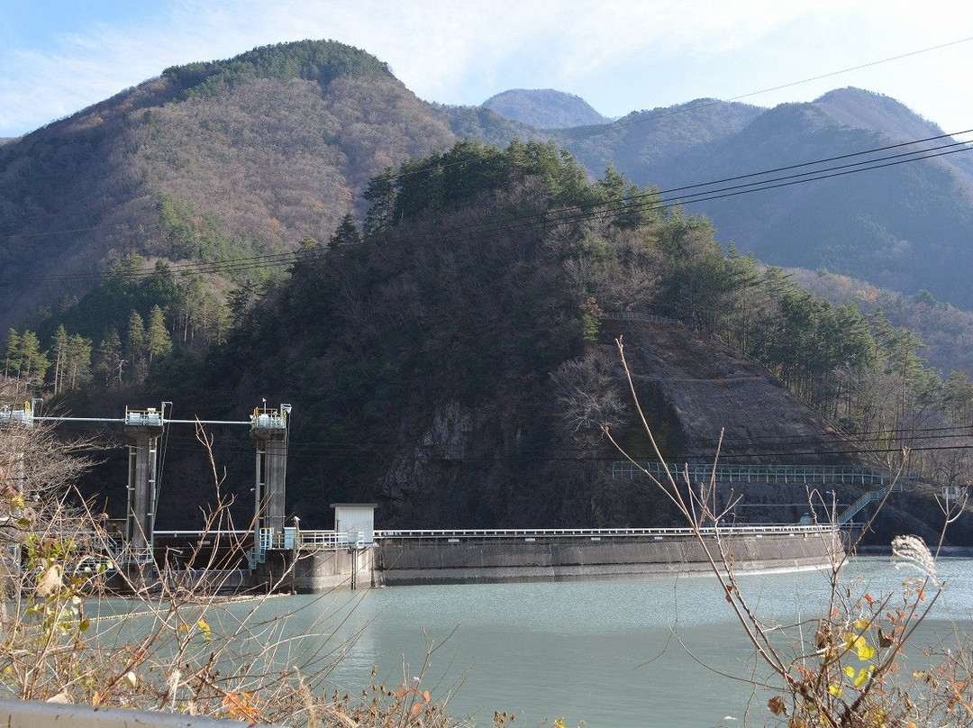 Lake Amehata景点图片