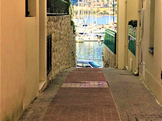 La Pointe de Saint Hospice-圣让卡弗尔拉必去景点