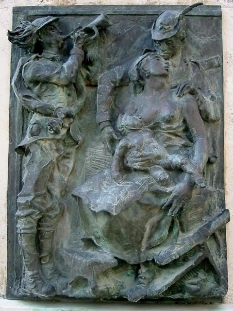 Monumento ai Caduti景点图片