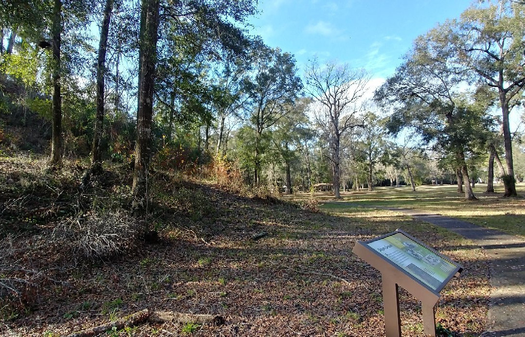 Letchworth Mounds State Park景点图片
