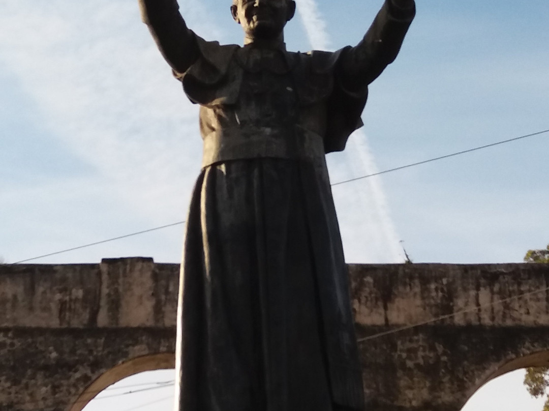 Monumento em Homenagem ao Papa Joao Paulo II景点图片