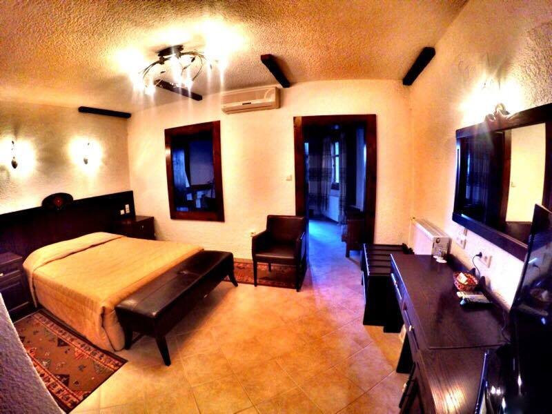 Hotel Taxiarches主图