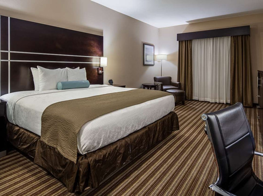 Best Western Plus North Odessa Inn & Suites主图