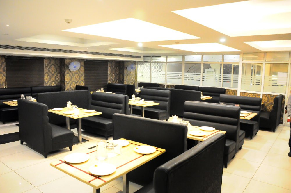 Hotel Rathna Park主图