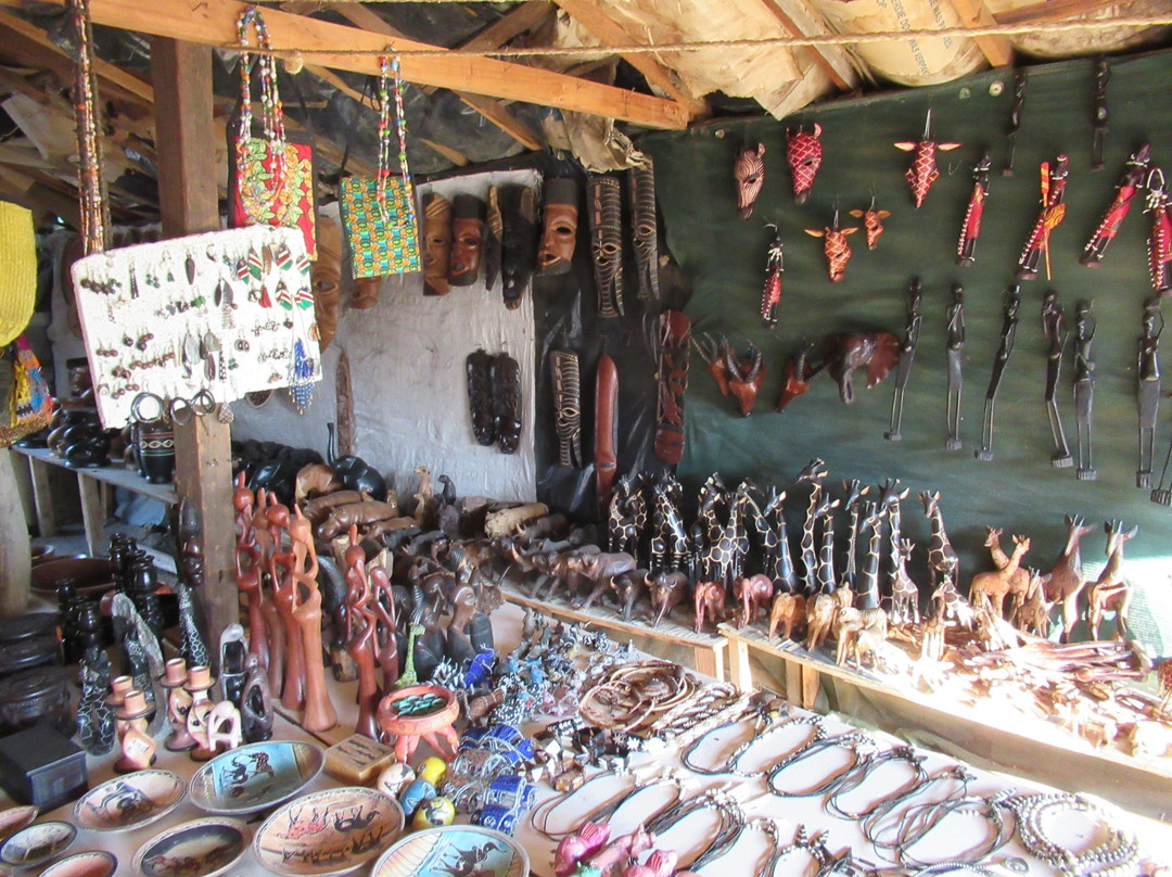 Okahandja Mbangura Woodcarvers Craft Market-Okahandja必去景点