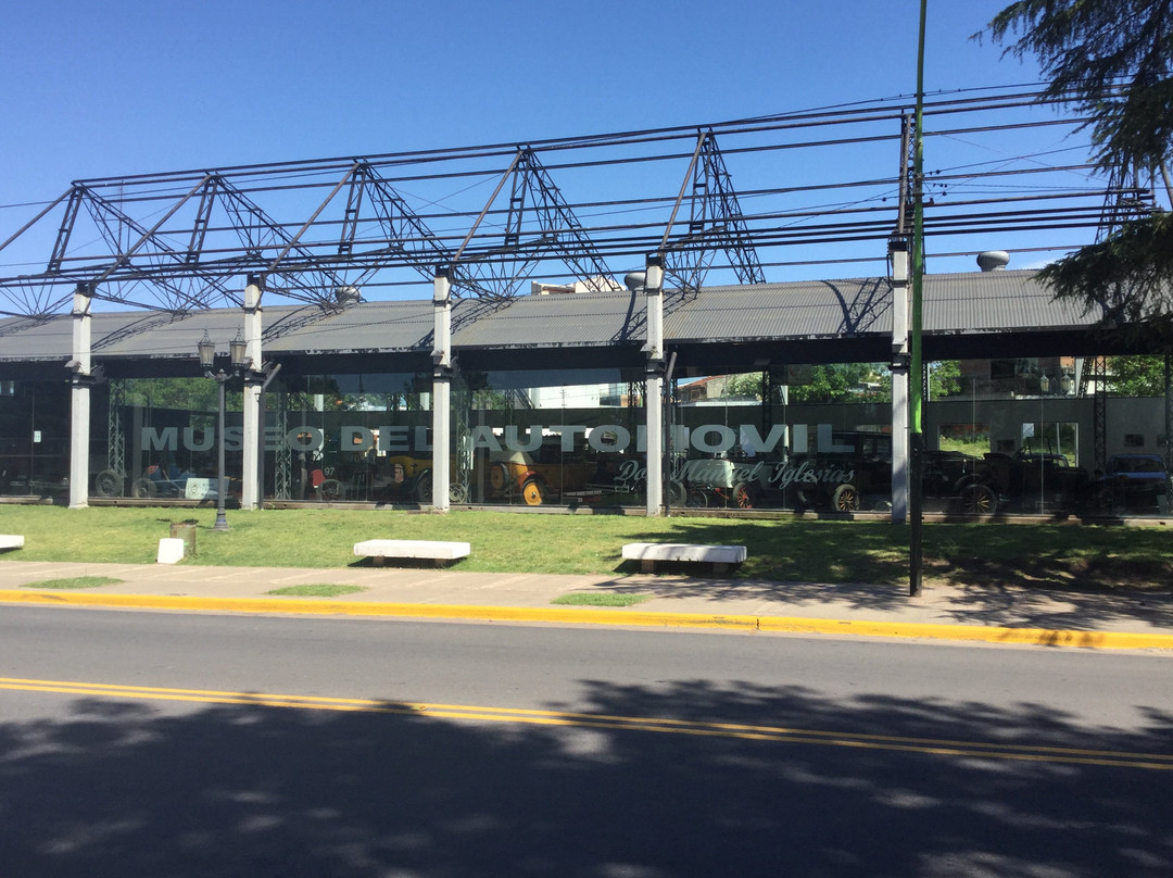 Museo del Automovil Manuel Iglesias景点图片