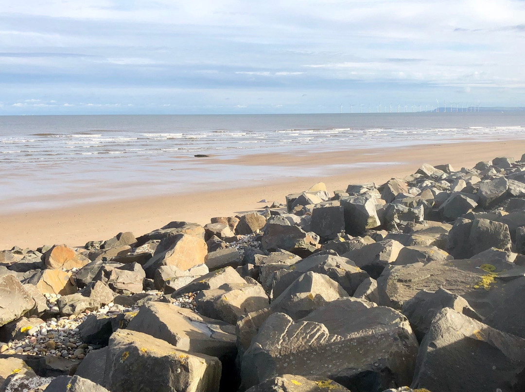 Seaton Carew Beach景点图片