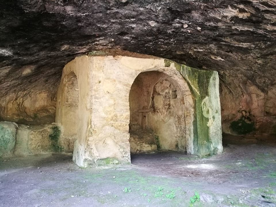 Sentiero degli Eremi di San Leonardo e San Michele景点图片