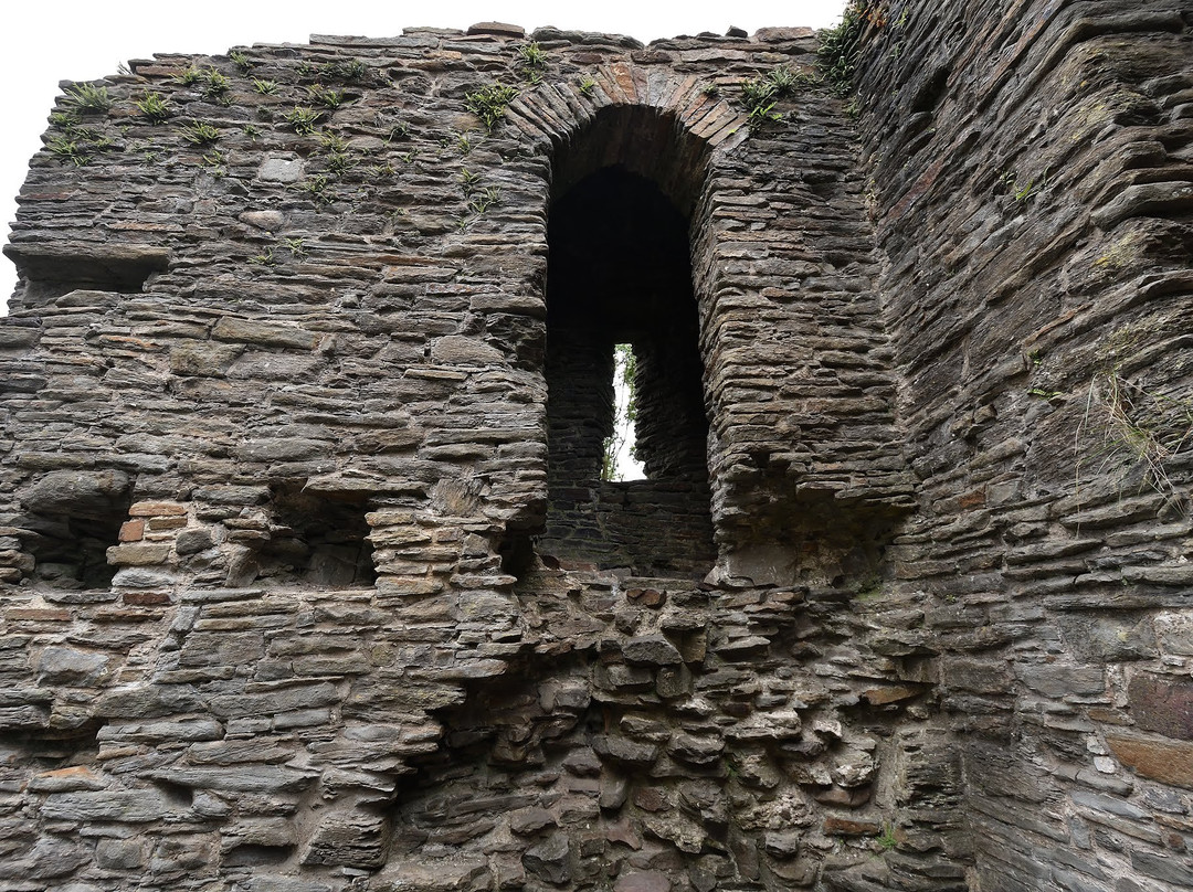 Loughor Castle景点图片