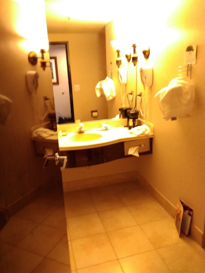 Rainbow Casino Hotel-浴室