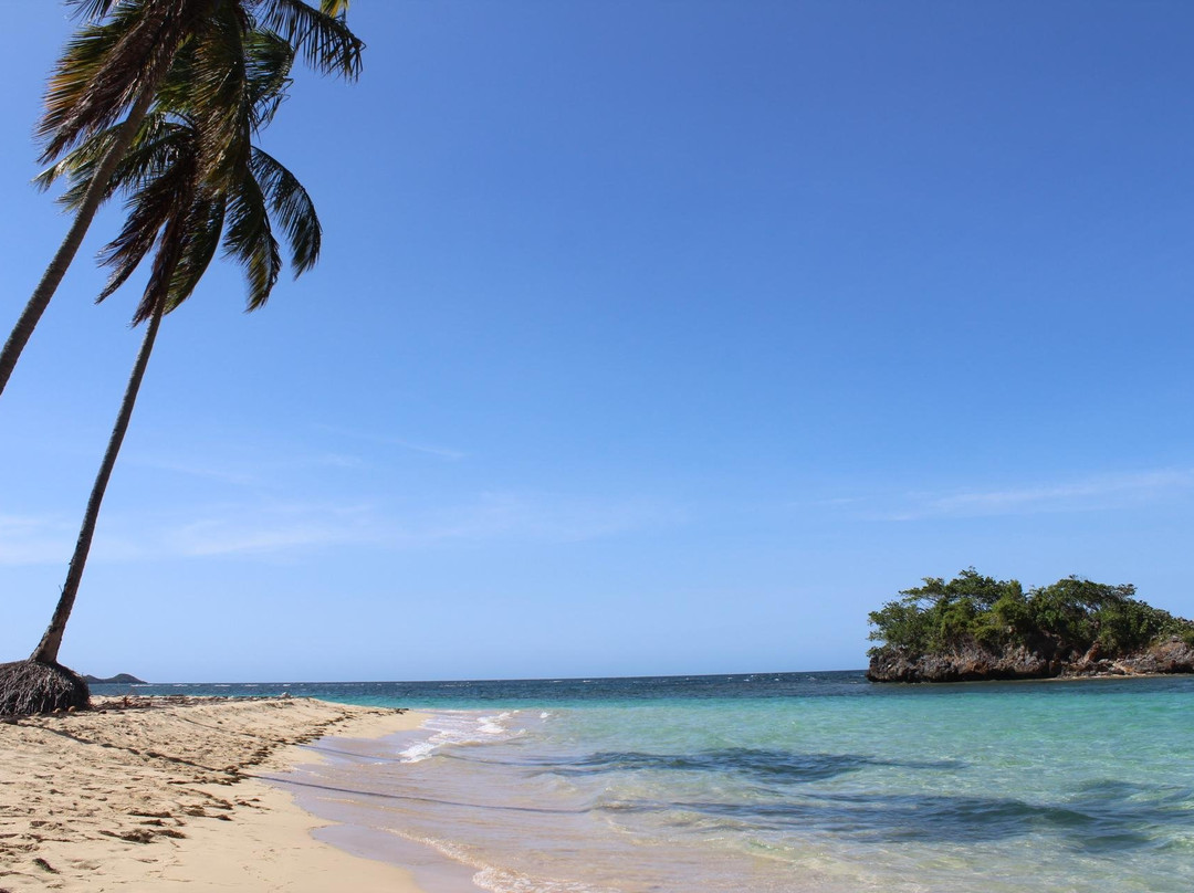 Playa Ermitaño Tour-El Valle必去景点