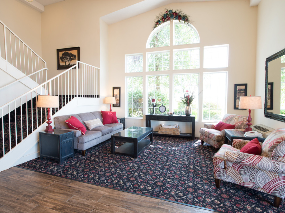 Super 8 by Wyndham Richmond主图