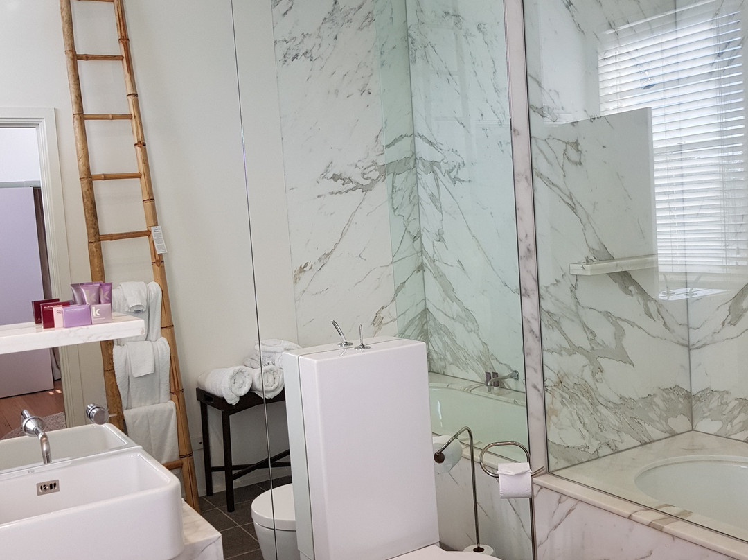 王子大饭店主图