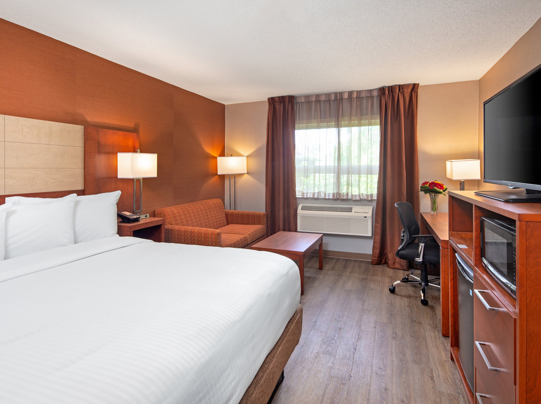 Canadas Best Value Inn Richmond Hill主图