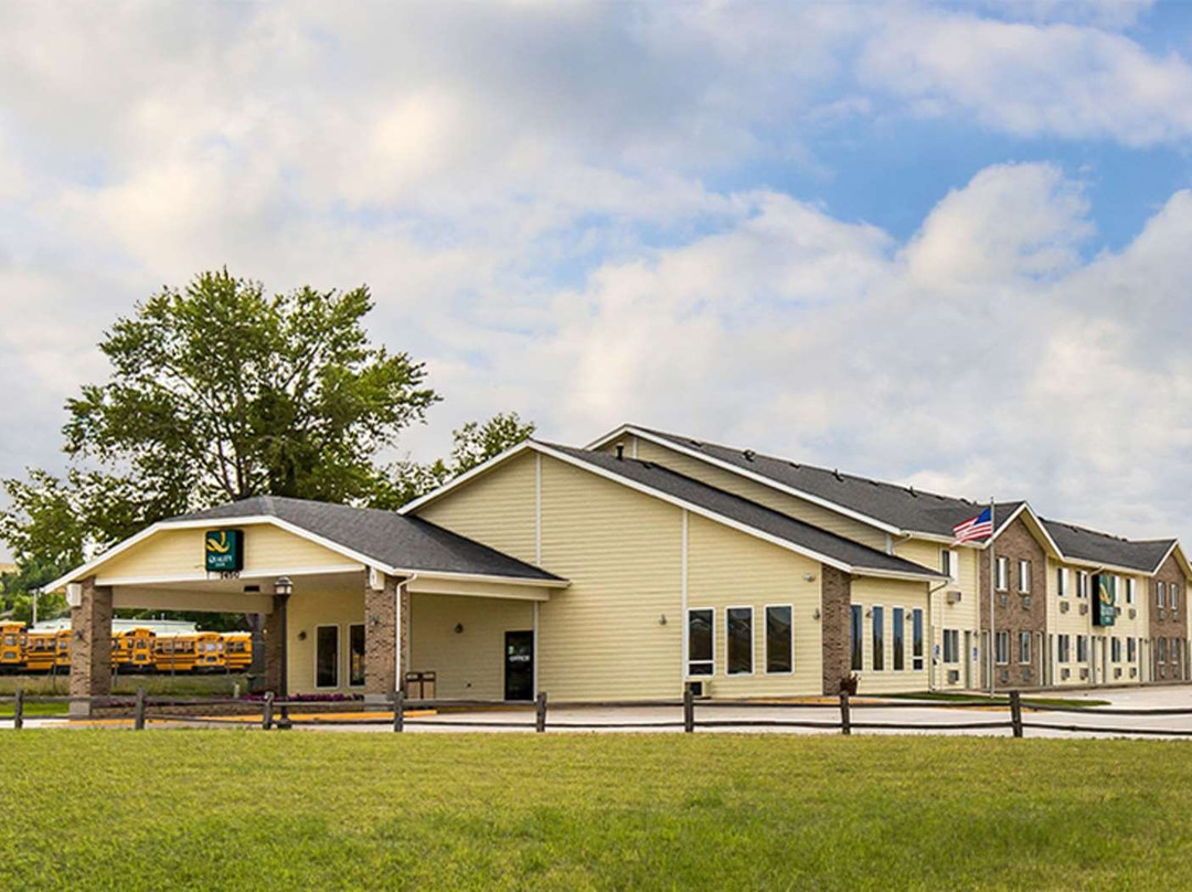 Spark by Hilton Sheridan主图