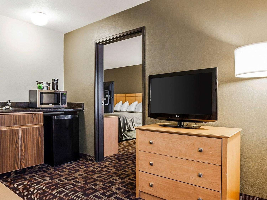 Quality Inn and Suites Des Moines airport主图