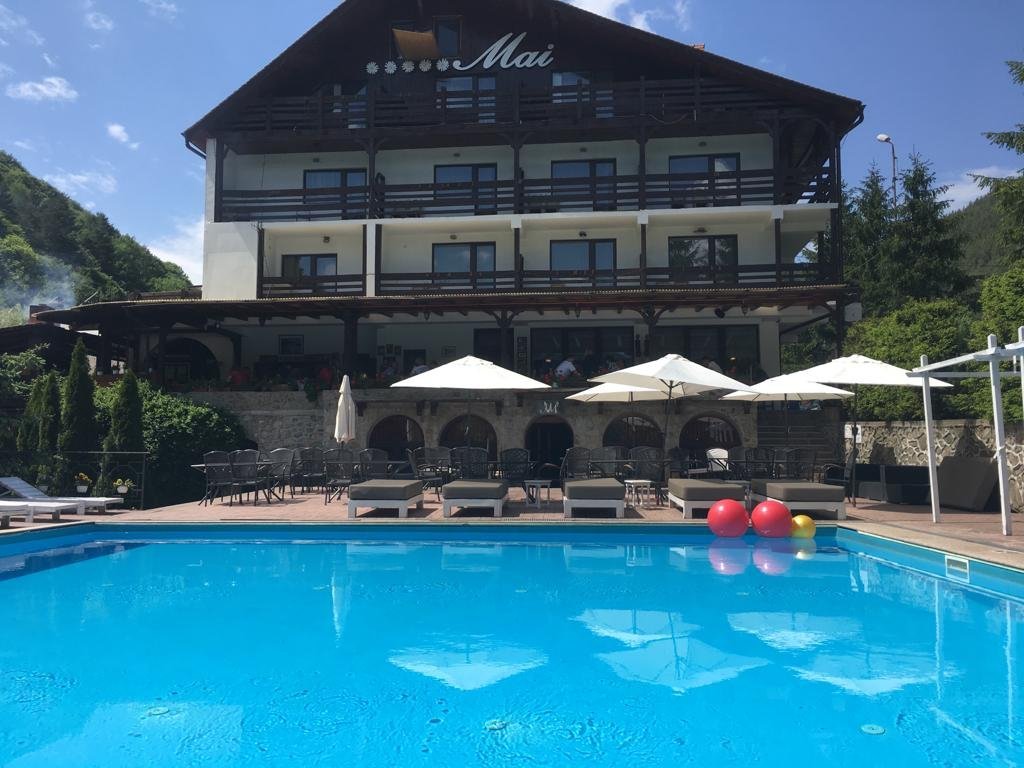 Pension Mai-泳池