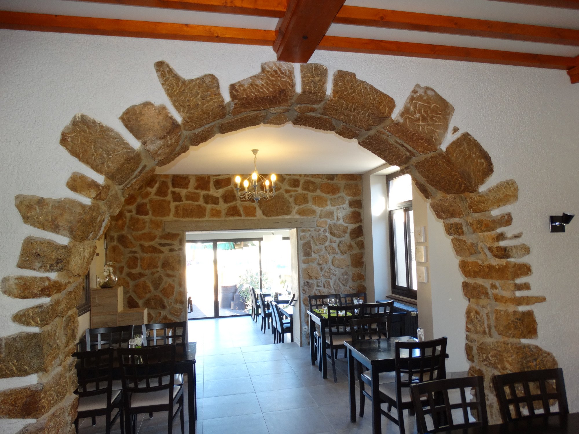 Hotel Restaurant Chaleat-Sapet-官方