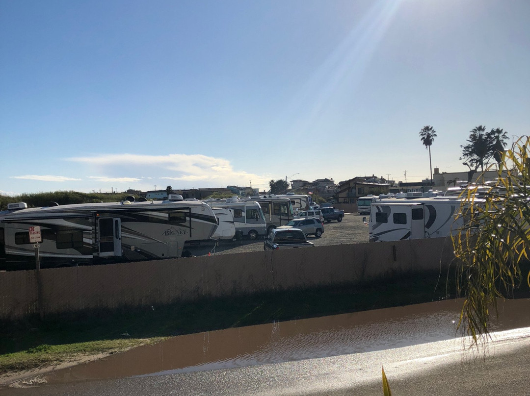 Pacific Plaza Resort主图