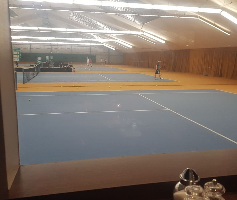 Racket Inn Sporthotel主图
