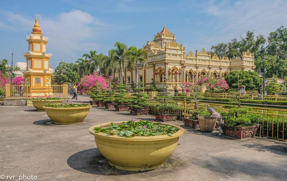 Vinh Hung Pagoda景点图片