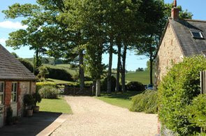 Rowborough Stone Barn主图