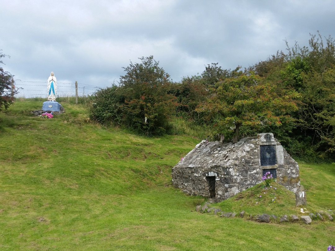 Saint Mary's Well-巴利纳必去景点