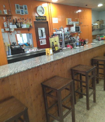 Bar Gamba Dorada-瑞比必去景点