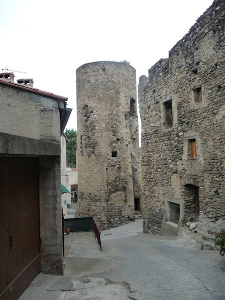 Tour et Remparts.景点图片