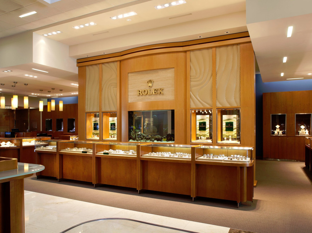 Leeds & Son Fine Jewelers-棕榈沙漠必去景点