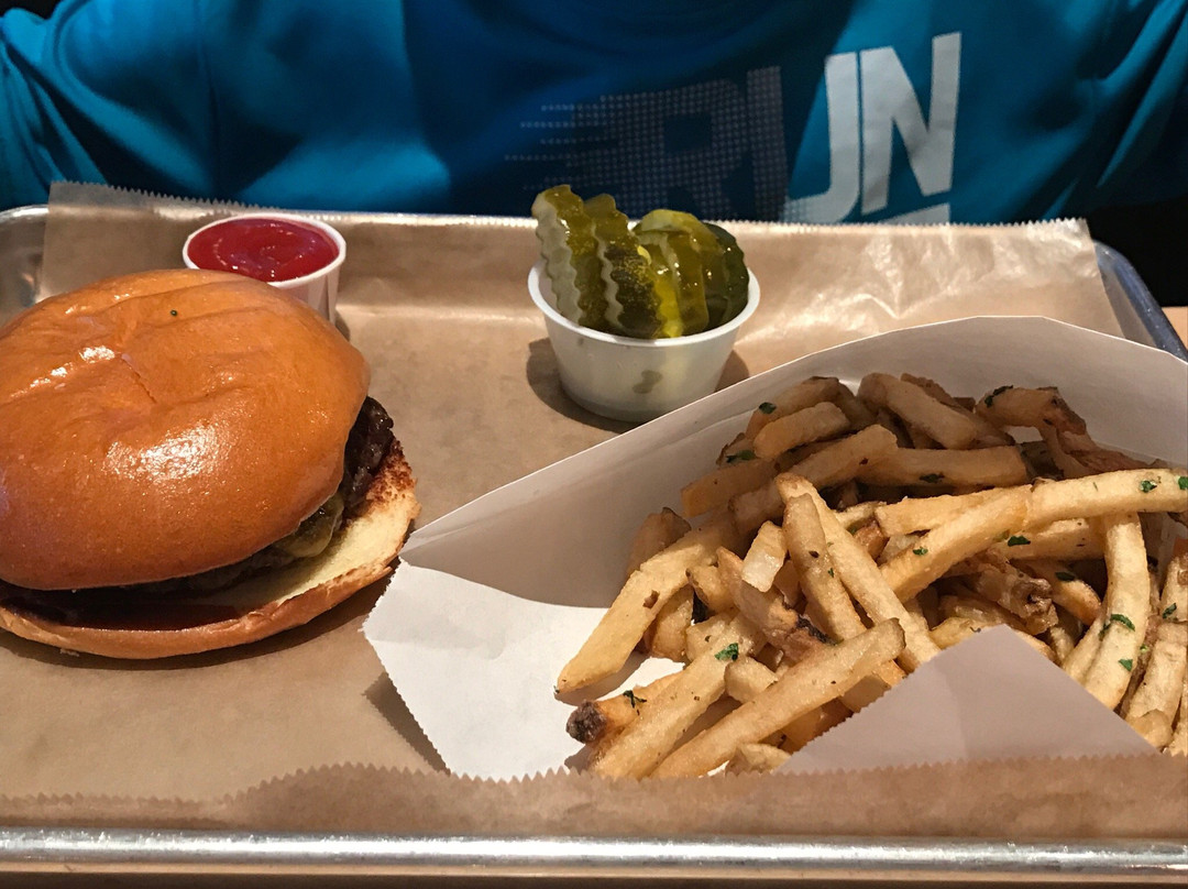 Hopdoddy Burger Bar