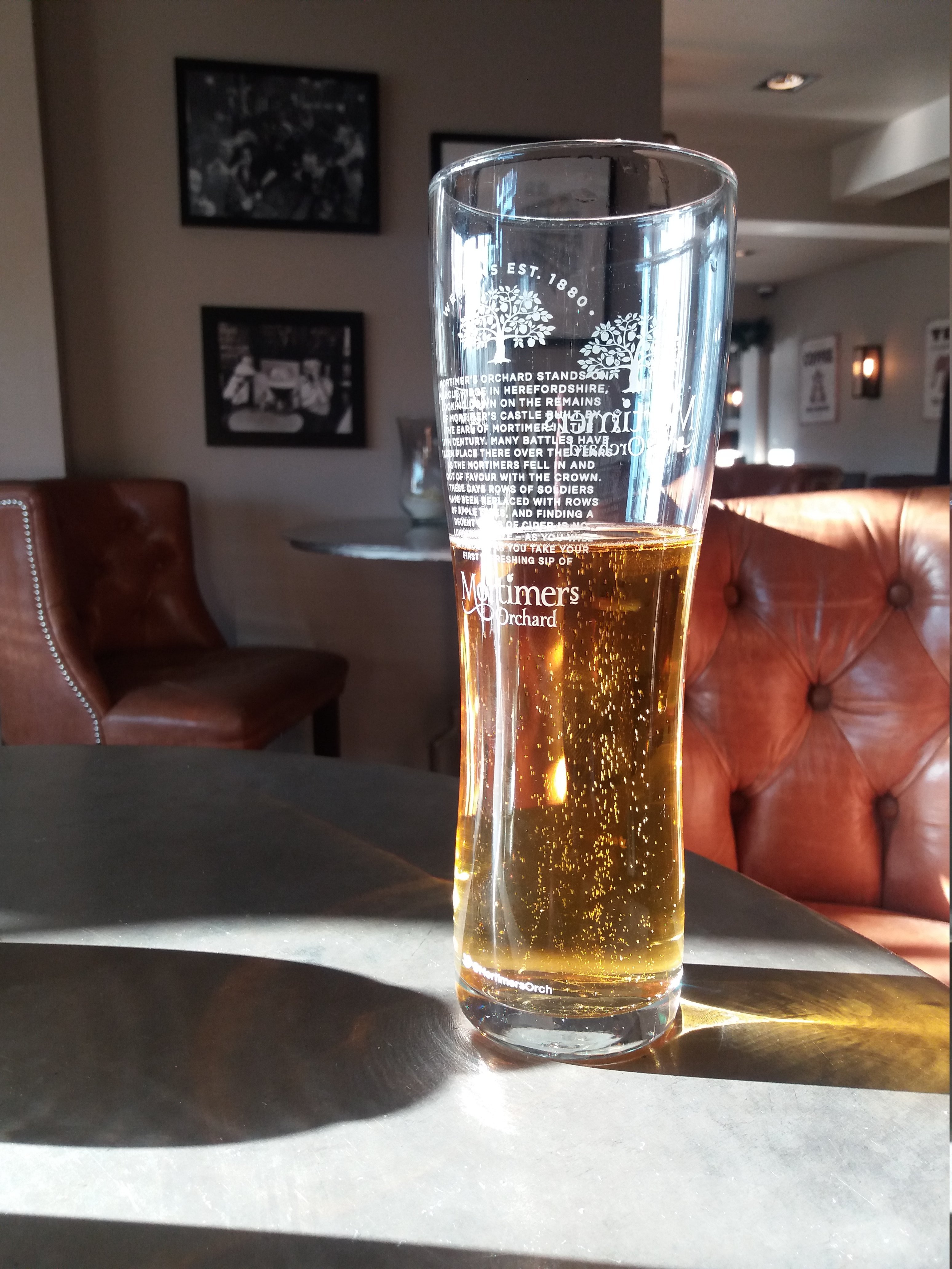 The Fox and Goose Inn-官方