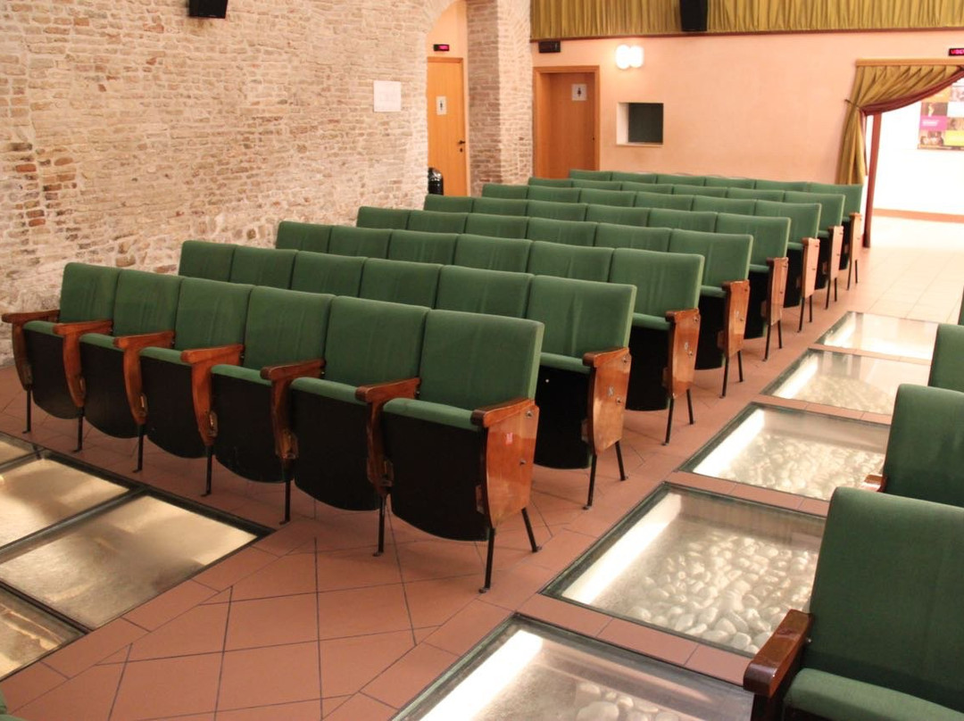 Cinema Teatro Tiberio-里米尼必去景点
