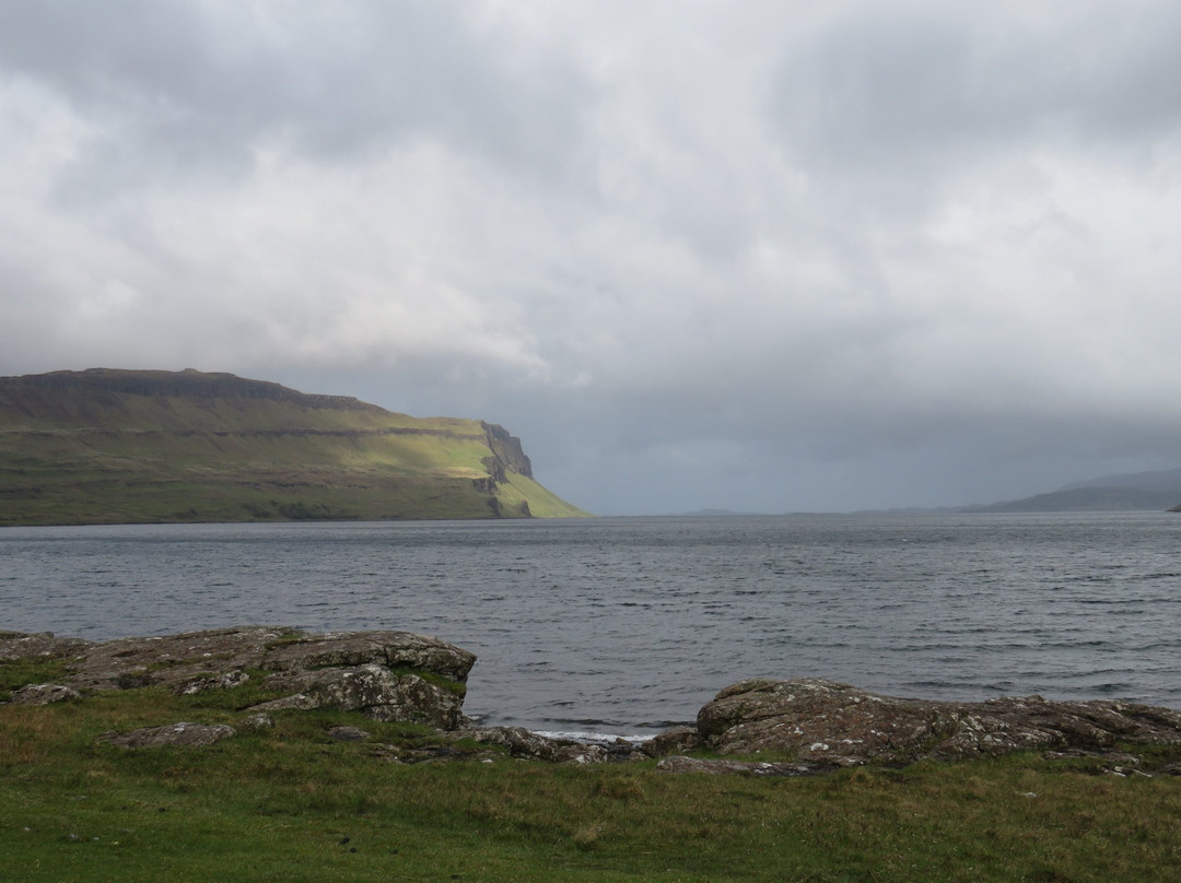 Loch na Keal景点图片