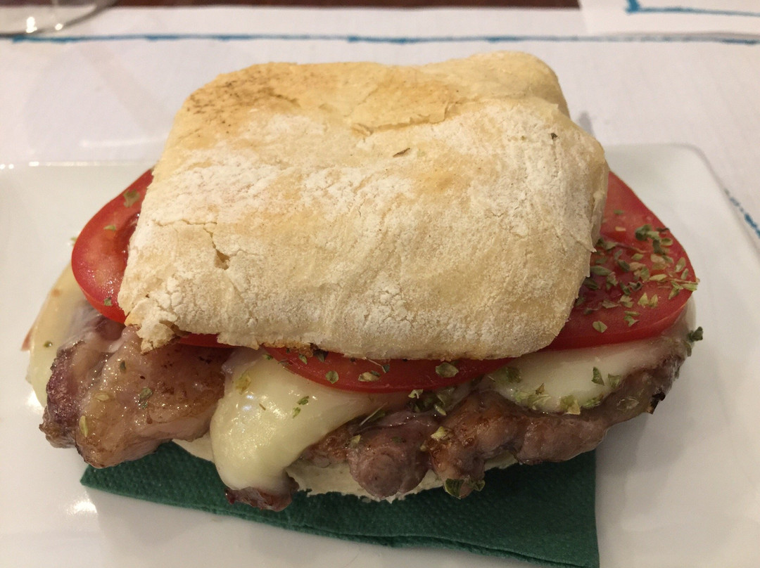 La Chacra Tapas Grill