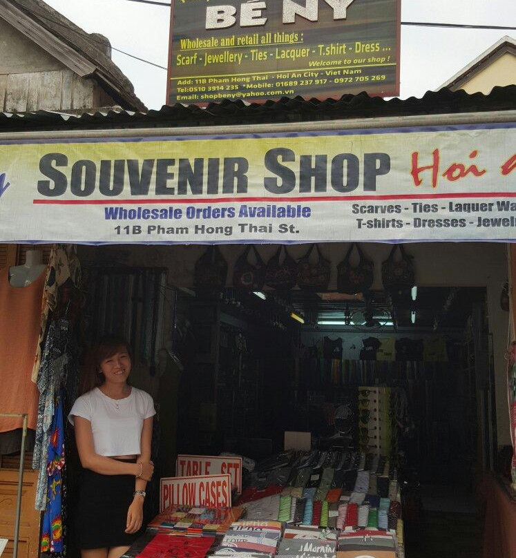 Be Ny Souvenir Shop景点图片