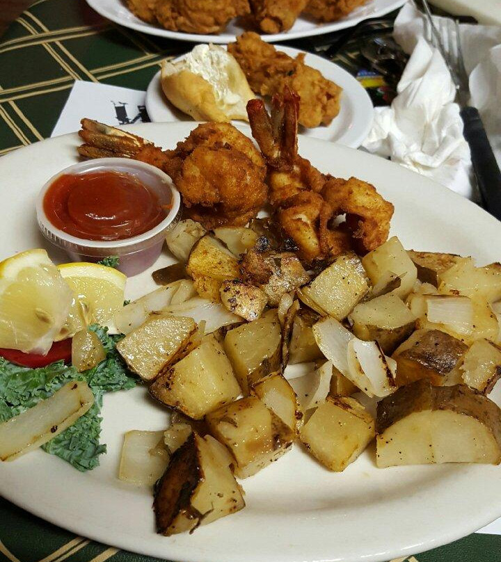 Wibaux餐馆和美食-Shamrock Bar & Cafe